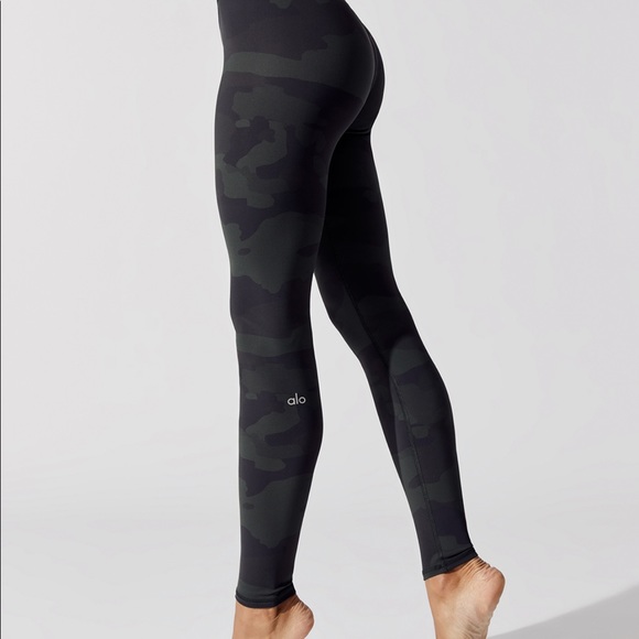 Alo Black Camo